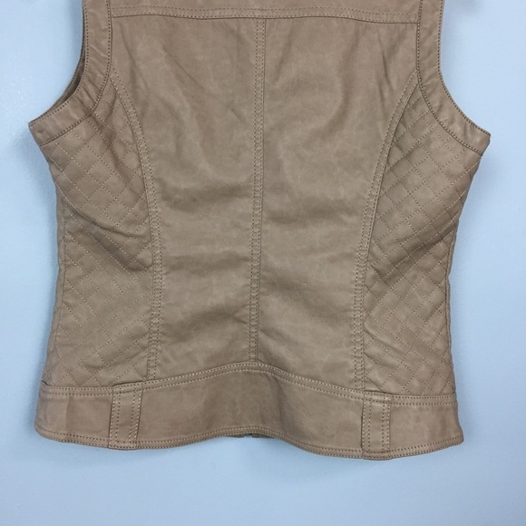 downtown Coalition Tan Vegan Leather Quilted Vest - Picture 14 of 16